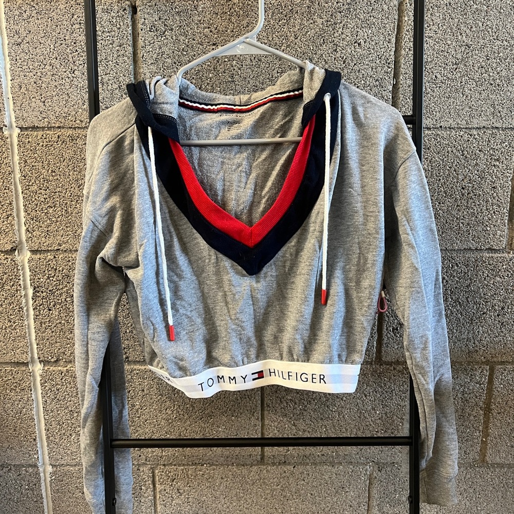 Tommy Hilfiger Gray Cropped Hoodie